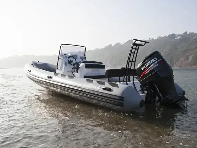 Brig Navigator 700