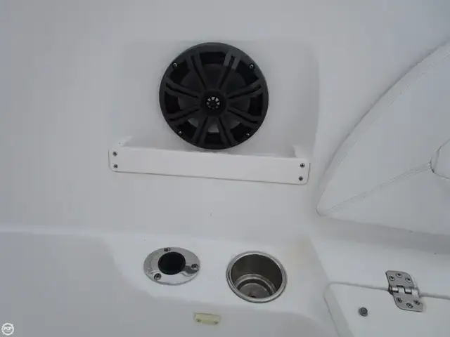 Sailfish 2660 Center Console