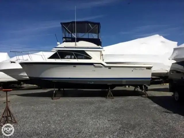 Chris-Craft 315 Commander