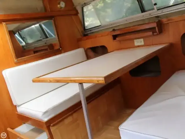 Silverton 29 Sport Cruiser