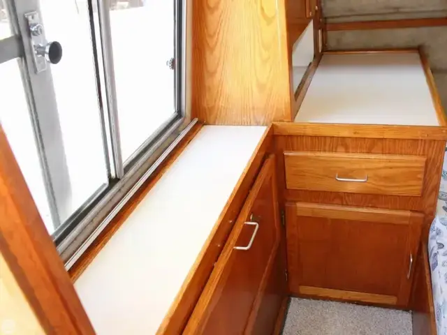 Silverton 29 Sport Cruiser