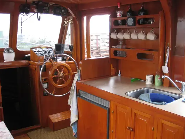 Blue Ocean Trawler 36 Trawler