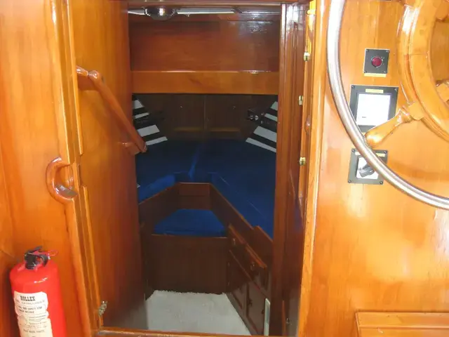 Blue Ocean Trawler 36 Trawler