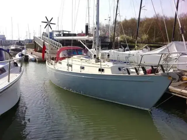 Victoria 34