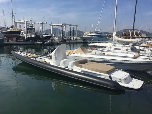 Fabio Buzzi 38 RIB