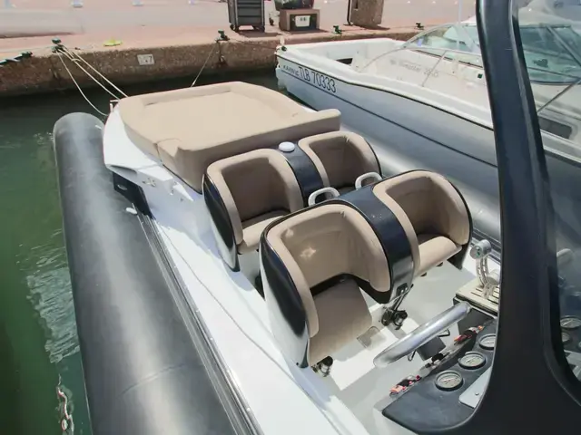 Fabio Buzzi 38 RIB