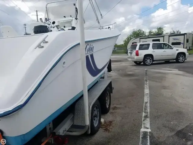 Cobia 204 Center Console