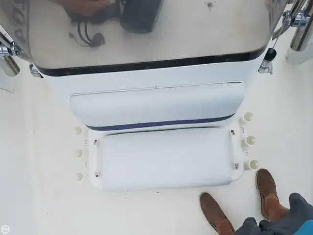 Cobia 204 Center Console