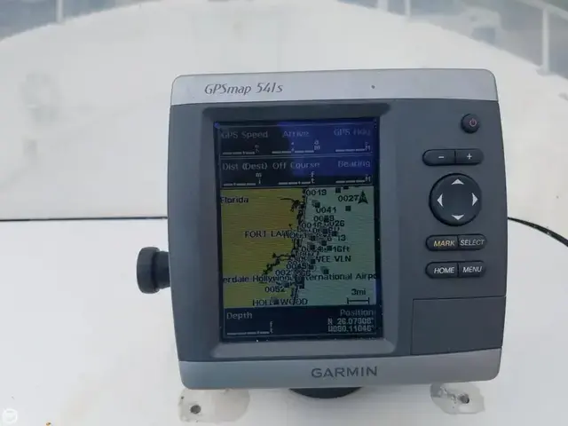 Cobia 204 Center Console