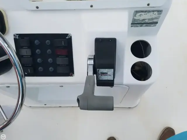 Cobia 204 Center Console