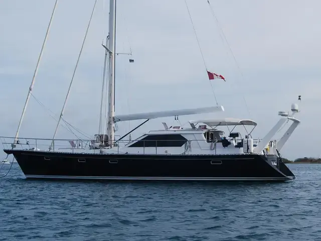 Kanter 65 Pilothouse Bouganvillea