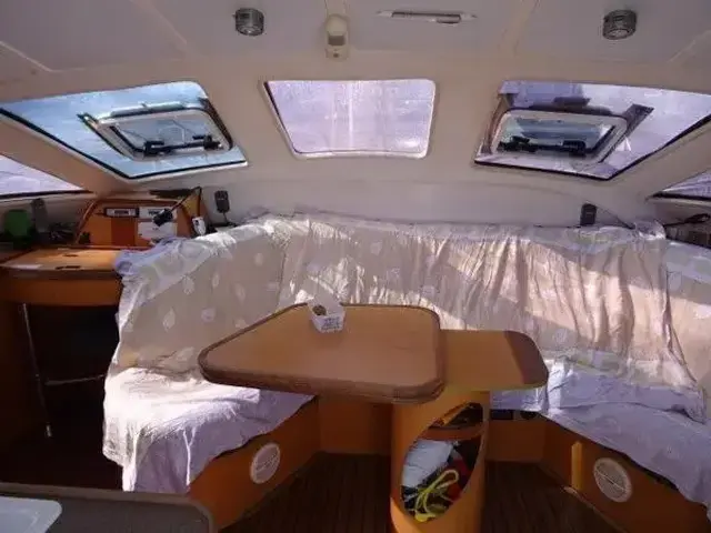 Catana 401