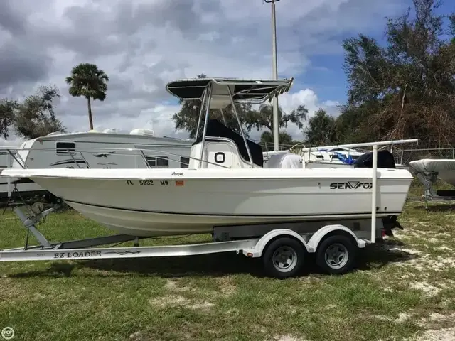 Sea Fox 217 Center Console