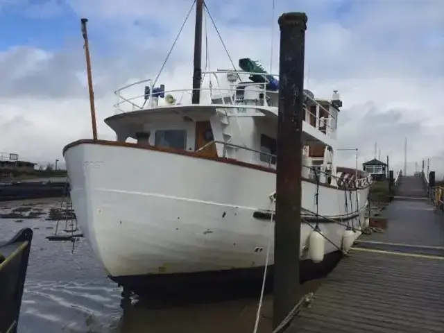 Trawler Malahide Beaver Class