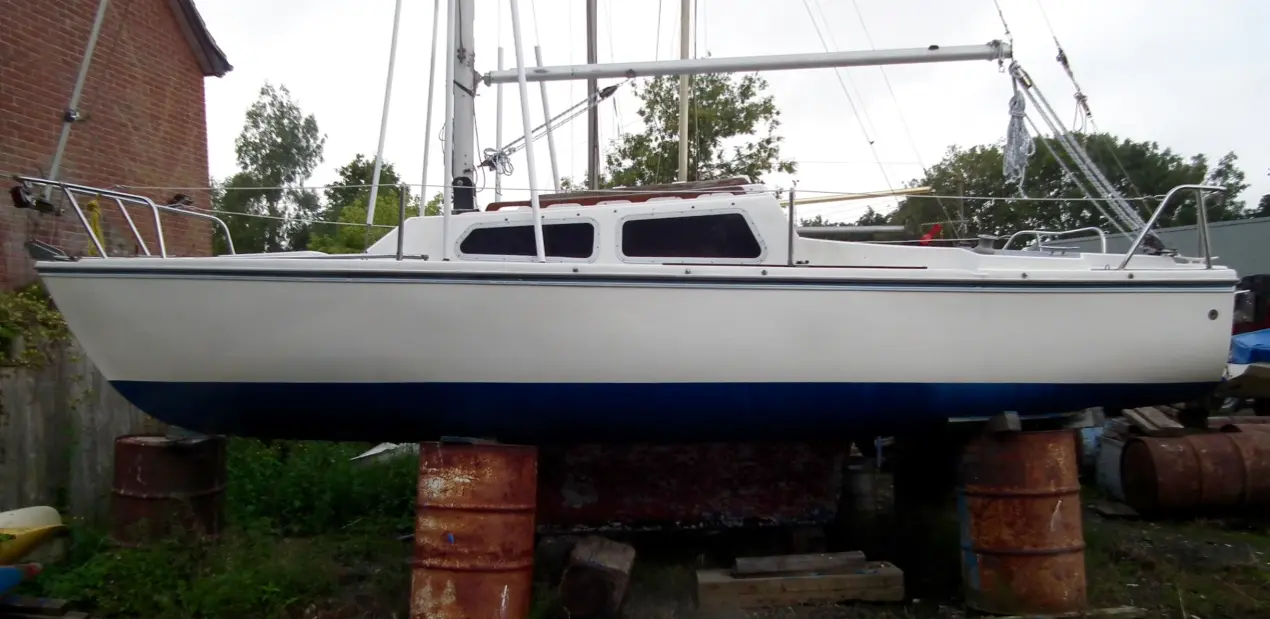 Cape Dory 22