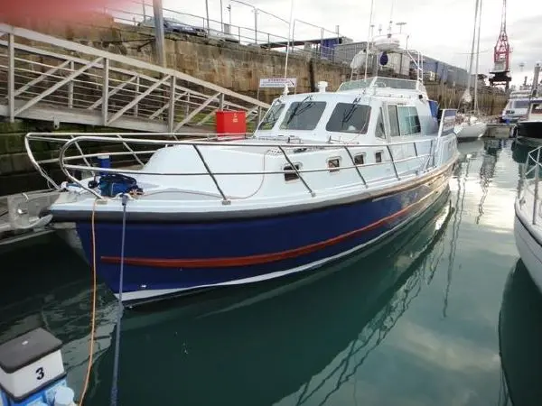 Aquastar Oceanranger 38 Aft Cabin