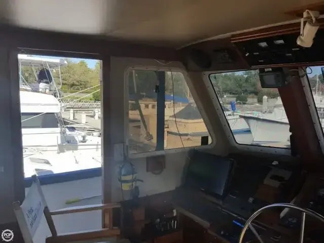 Meridian 48 Trawler