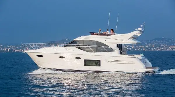 Maritimo 49