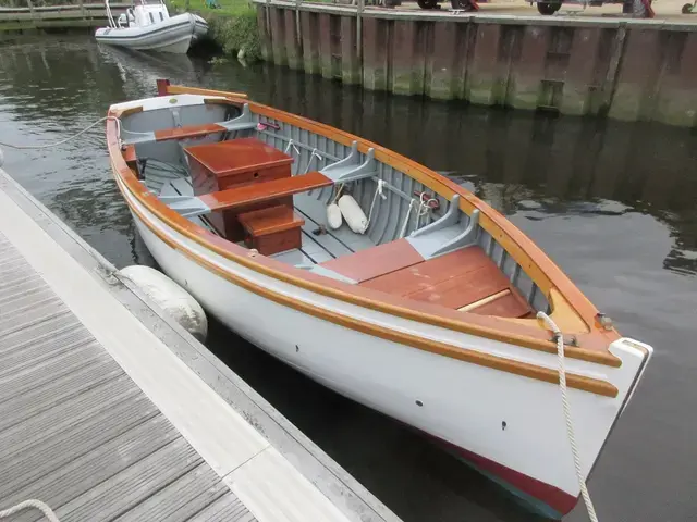 Classic boats 17' Motor Launch