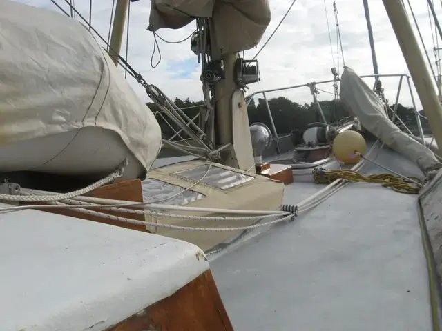 Classic boats Bermudan Yawl