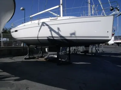 Pacific Seacraft 32 Cruiser