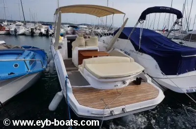 Sessa Marine Key Largo 27