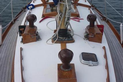 Classic boats Robert Clark Bermudan sloop