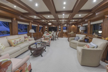 Heritage Palm Beach 82 Motor Yacht