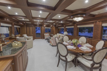 Heritage Palm Beach 82 Motor Yacht