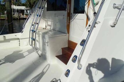 Hatteras Convertible/Enclosed FB