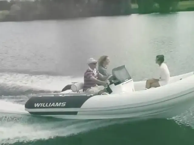 Williams Boats Sportjet 460