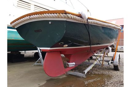 Deben Lugger Open GRP Launch - Diesel inboard