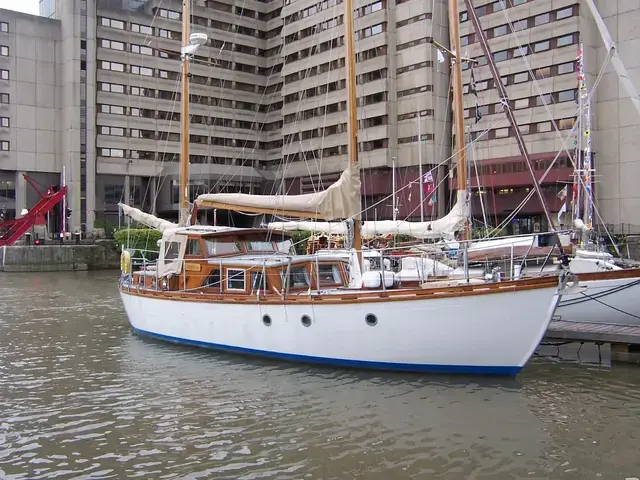 Traditional 20 Ton Hillyard Ketch