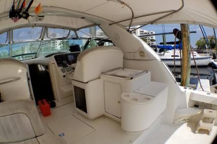 Sea Ray 370 Express Cruiser