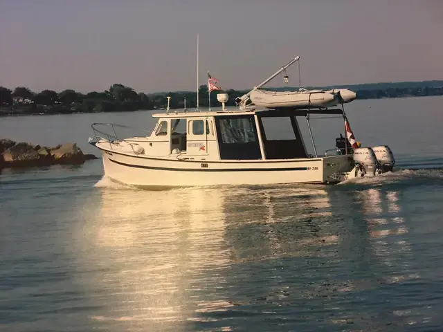 Rosborough Boats RF-246 Custom Wheelhouse