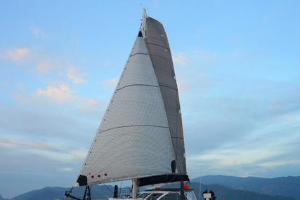 Catana 58