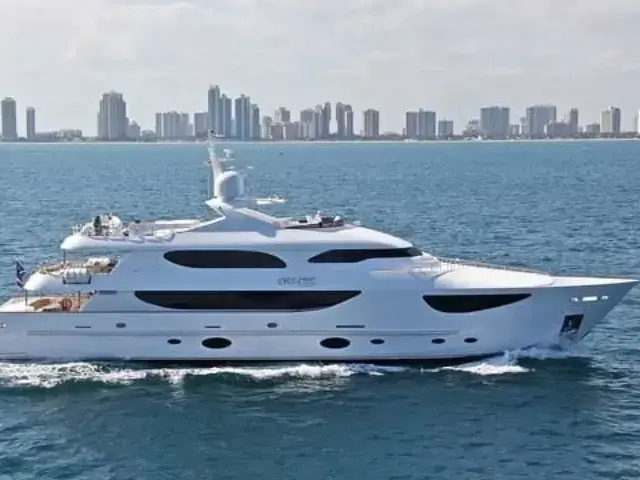 Hargrave 136 Tri-deck Motor Yacht