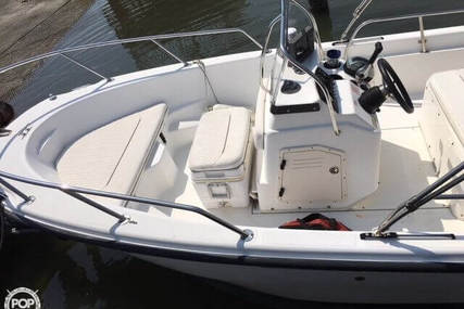 Chaparral 220 SSI