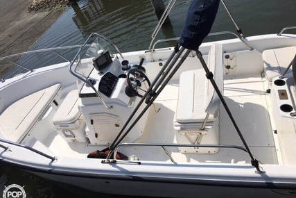 Chaparral 220 SSI