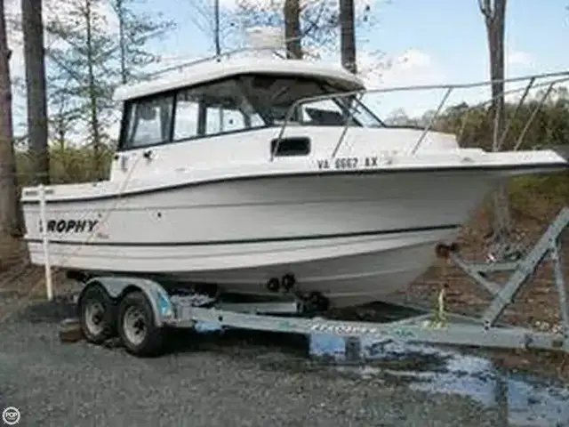 Bayliner 2359 Hardtop