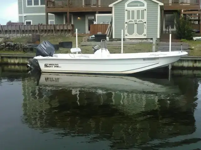 Carolina Skiff 218 DLV Bay Boat