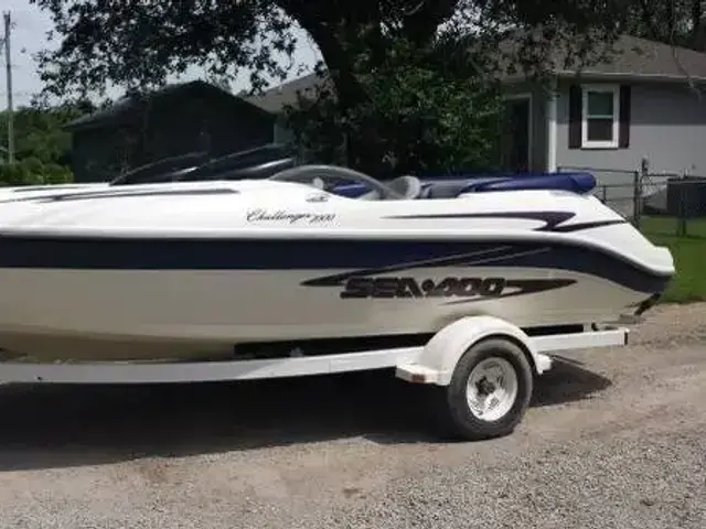 Sea Doo Challenger 2000