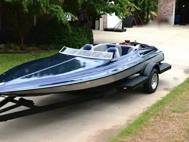 Sleekcraft Aristocrat 21 Jet Boat