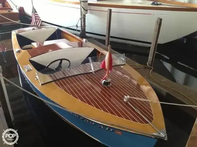 Chris-Craft 16' Classic