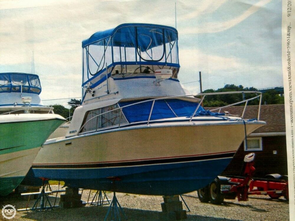 Marinette 29 Convertible