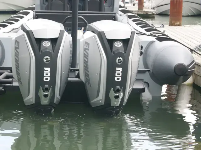 Piranha Techno Marine Rib P10