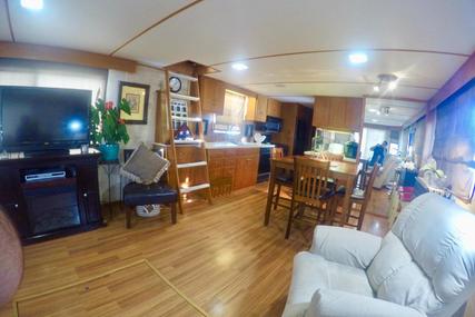 Lazy Days Houseboat