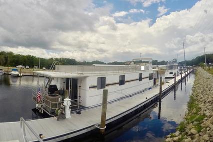 Lazy Days Houseboat