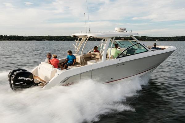 Boston Whaler 320 Vantage