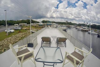 Lazy Days Houseboat